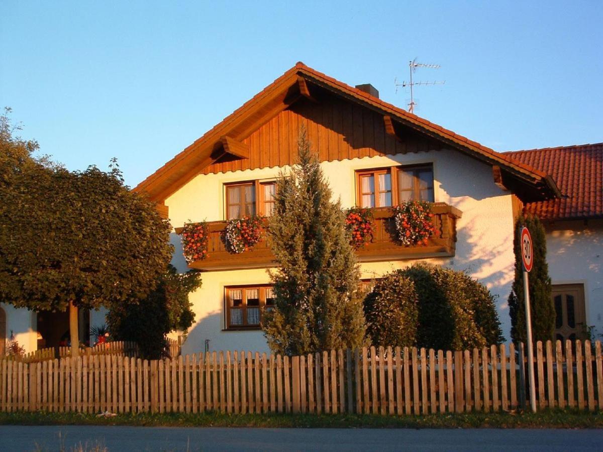 Landhaus Petra Bad Fussing Exterior photo