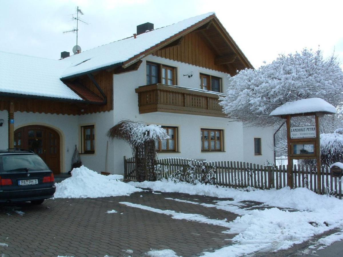 Landhaus Petra Bad Fussing Exterior photo